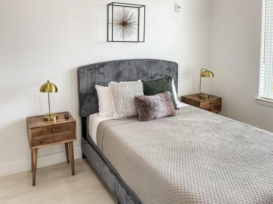 Heart Of Fells Point Luxury Apt Apartment Baltimore Bagian luar foto